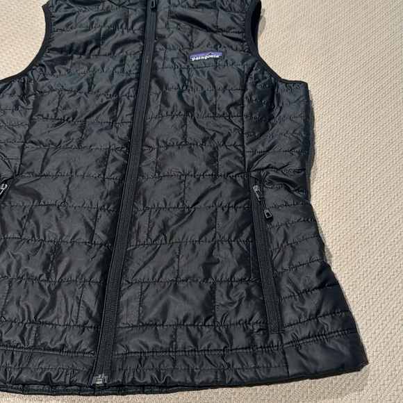 Patagonia Nano Puff Vest - Picture 3 of 12